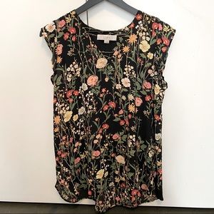 Floral maternity top with flutter sleeve